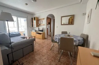 Apartment de 2 chambres à Torrevieja, Espagne No. 1772