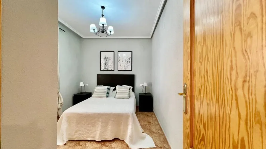 Apartment de 1 chambre à Torrevieja, Espagne No. 1870 № 12