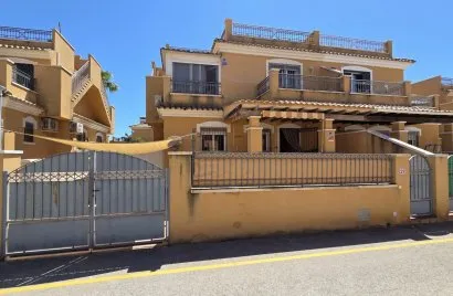 House de 3 chambres à Torrevieja, Espagne No. 1750
