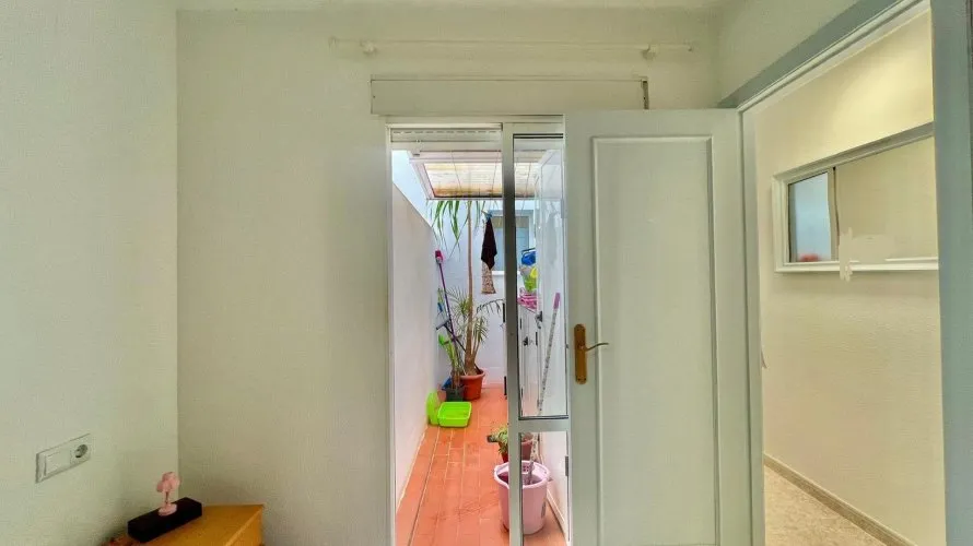Apartment de 1 chambre à Torrevieja, Espagne No. 1871 № 4