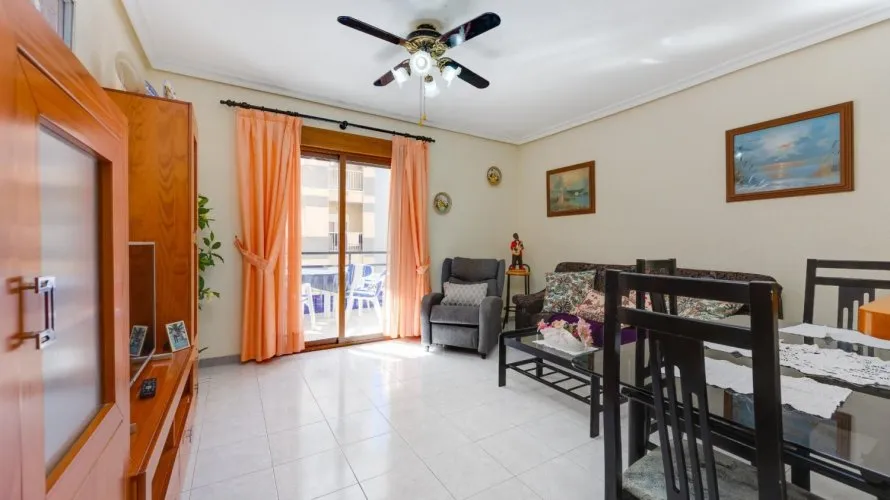 Apartment de 65m² à Torrevieja, Espagne No. 1916 № 20