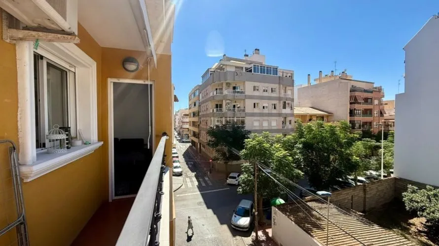 Apartment de 1 chambre à Torrevieja, Espagne No. 1922 № 10