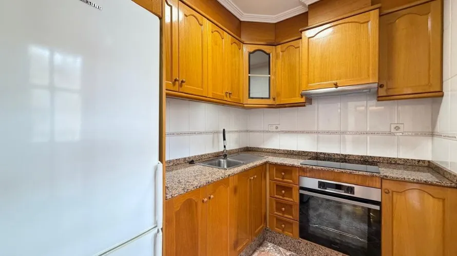 Apartment de 2 chambres à Torrevieja, Espagne No. 1866 № 15