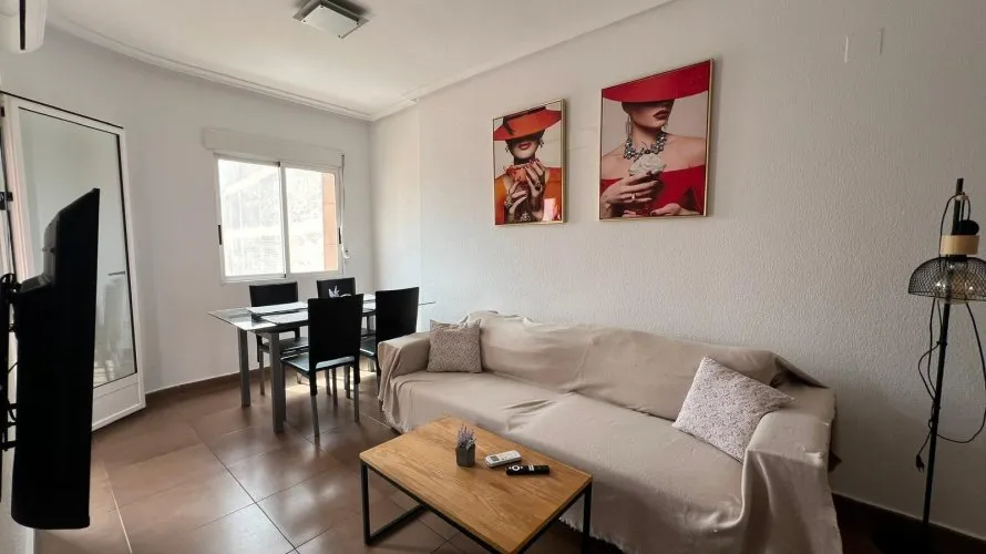Apartment de 2 chambres à Torrevieja, Espagne No. 1823 № 7