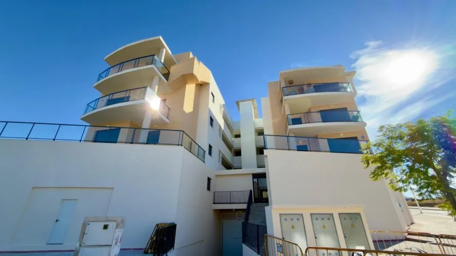 Apartment de 3 chambres à Villajoyosa, Espagne No. 1878 № 2