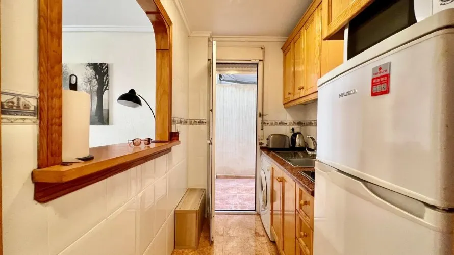 Apartment de 1 chambre à Torrevieja, Espagne No. 1870 № 5