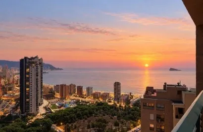 Apartment de 3 chambres à Benidorm, Espagne No. 1877