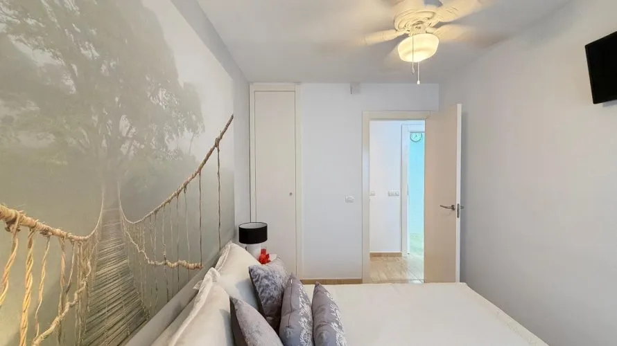 Apartment de 2 chambres à Torrevieja, Espagne No. 1844 № 3