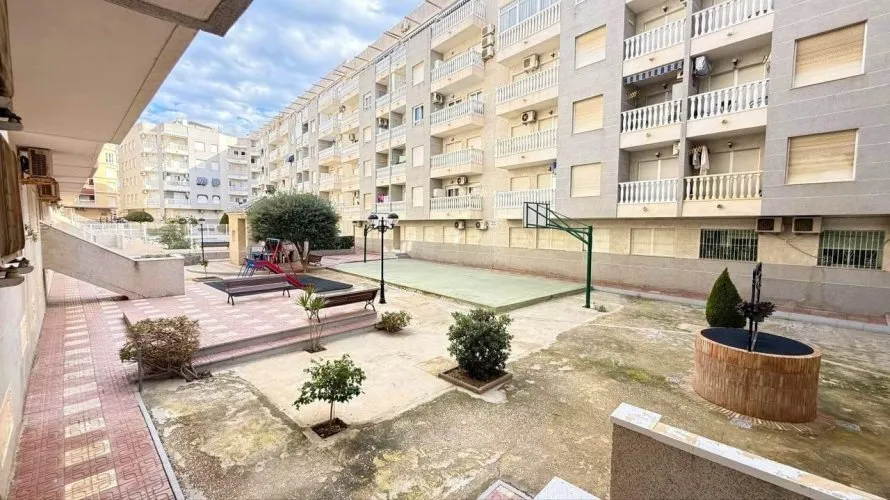 Apartment de 1 chambre à Torrevieja, Espagne No. 1799 № 5