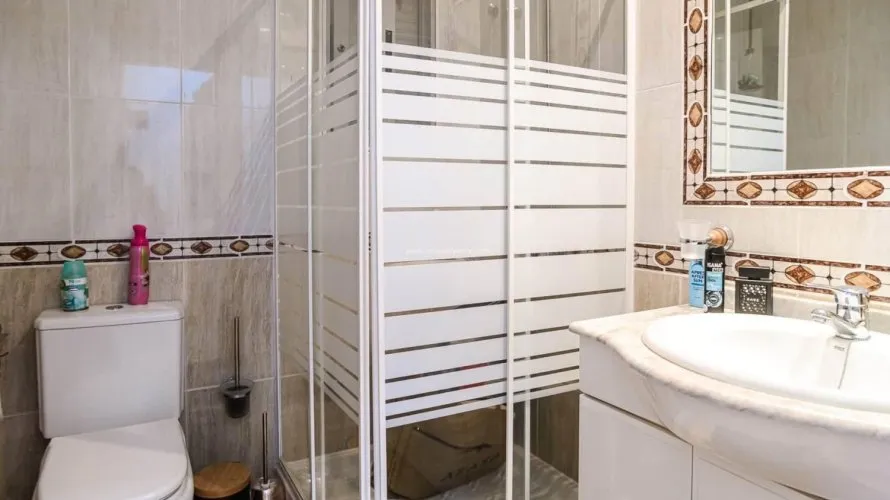 Villa de 3 chambres à Guardamar del Segura, Espagne No. 1894 № 11