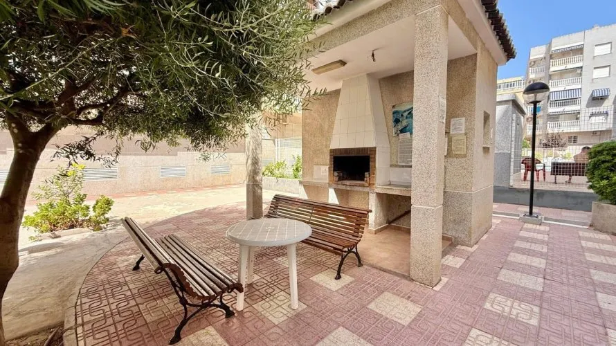 Apartment de 1 chambre à Torrevieja, Espagne No. 1799 № 4