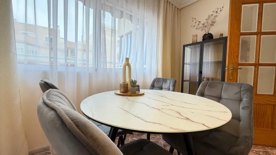 Apartment de 2 chambres à Torrevieja, Espagne No. 1866 № 19