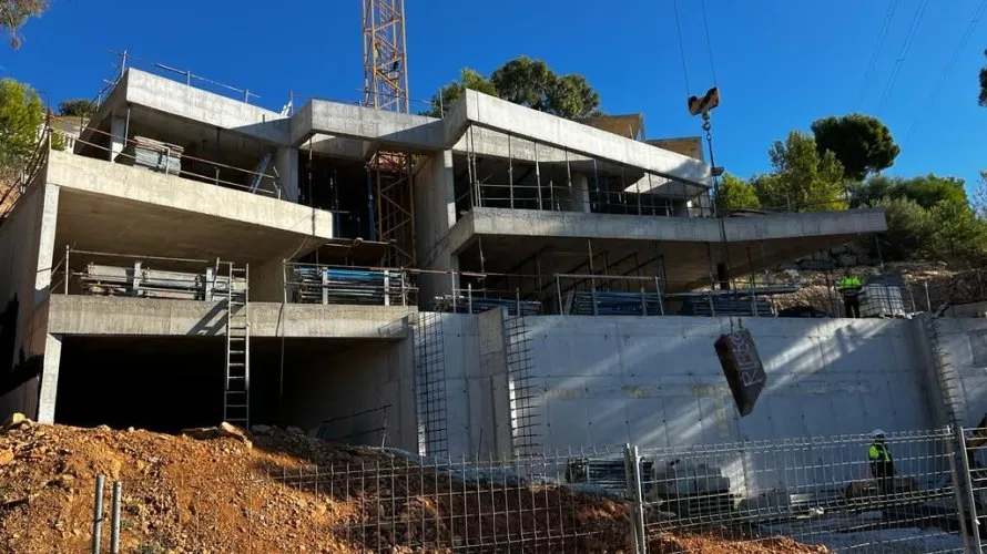 Villa de 547m² à Altea, Espagne No. 1788 № 1