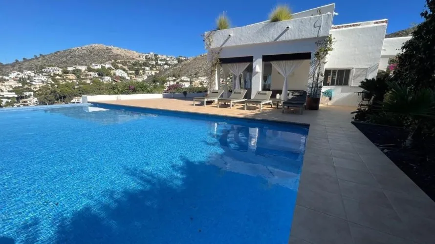 Villa de 229m² à Moraira, Espagne No. 1918 № 18
