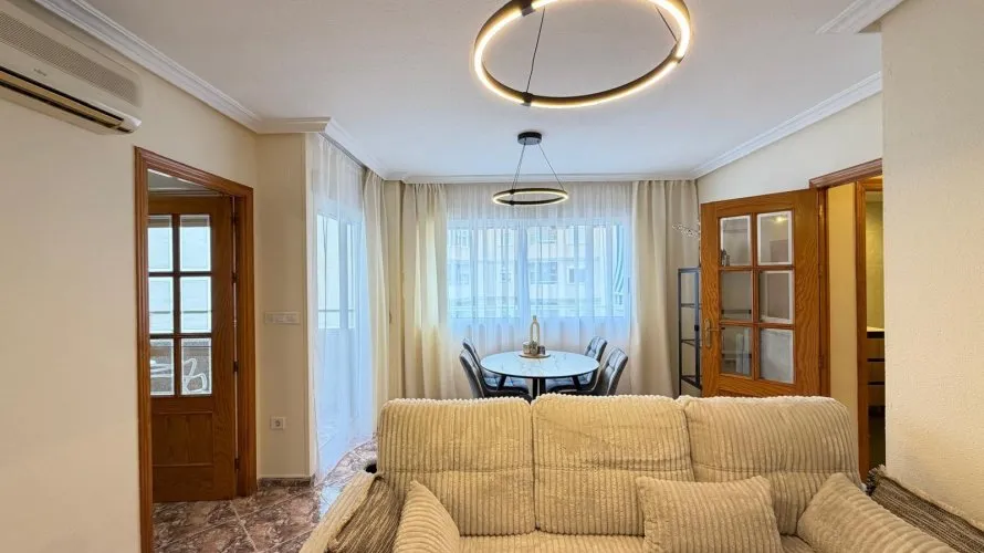 Apartment de 2 chambres à Torrevieja, Espagne No. 1866 № 21