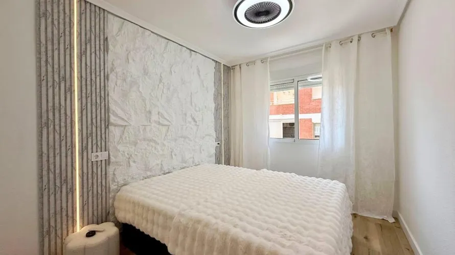 Apartment de 2 chambres à Torrevieja, Espagne No. 1757 № 10