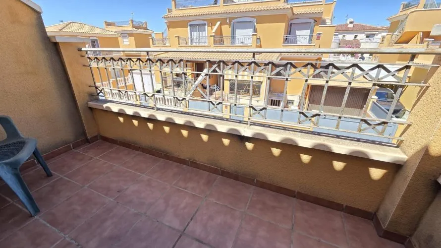 House de 3 chambres à Torrevieja, Espagne No. 1750 № 9
