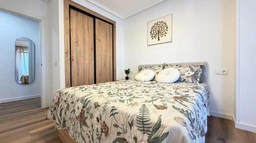 Apartment de 3 chambres à Torrevieja, Espagne No. 1929 № 20