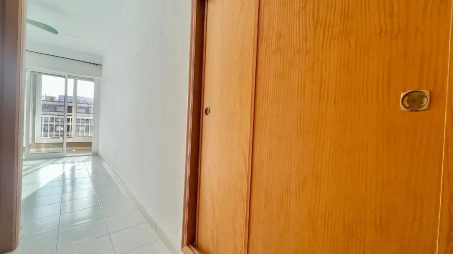 Apartment de 3 chambres à Torrevieja, Espagne No. 1838 № 17