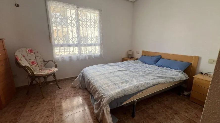 Apartment de 2 chambres à Torrevieja, Espagne No. 1772 № 7