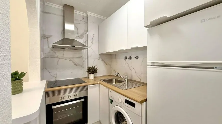 Apartment de 1 chambre à Torrevieja, Espagne No. 1799 № 14