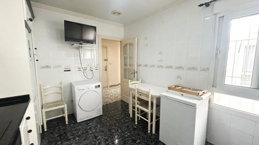 Penthouse de 1 chambre à Torrevieja, Espagne No. 1974 № 10