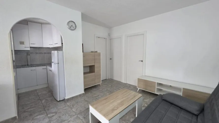 Bungalow de 1 chambre à Torrevieja, Espagne No. 1969 № 21