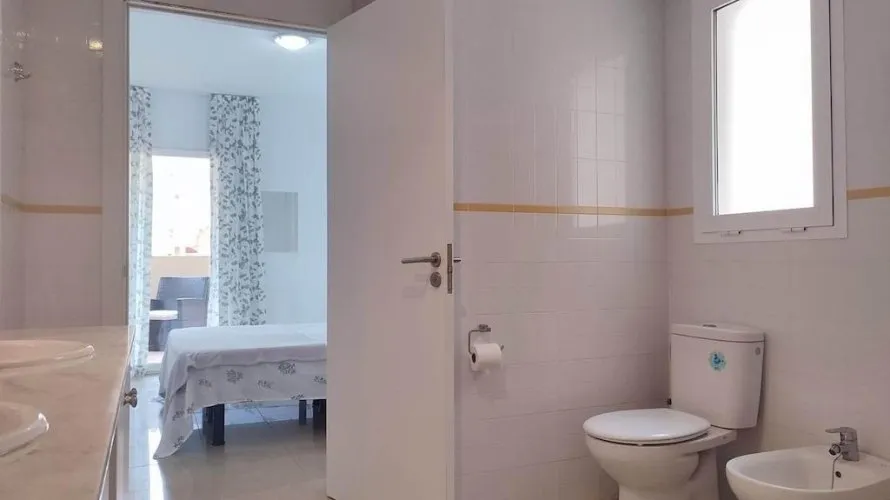 Apartment de 2 chambres à Torrevieja, Espagne No. 1963 № 13