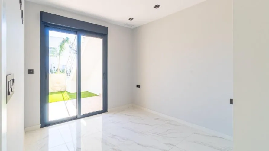 Apartment de 83m² à Orihuela, Espagne No. 1960 № 13