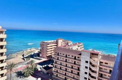 Apartment de 65m² à Torrevieja, Espagne No. 1952