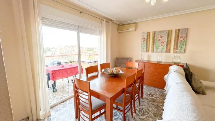 Penthouse de 1 chambre à Torrevieja, Espagne No. 1974 № 16