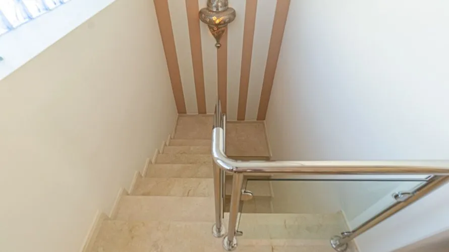 Villa de 370m² à Torrevieja, Espagne No. 1978 № 12
