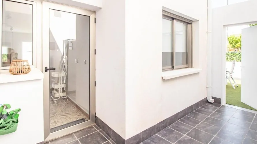 Bungalow de 65m² à Pilar de la Horadada, Espagne No. 1956 № 9