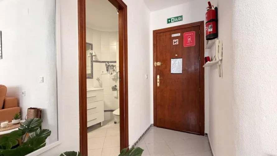 Apartment de 1 chambre à Torrevieja, Espagne No. 1977 № 8