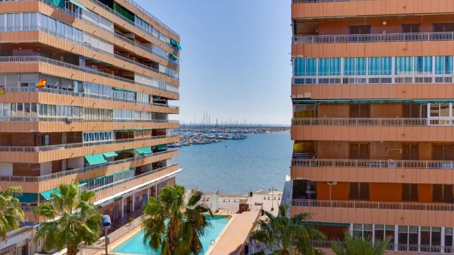 Apartment de 70m² à Torrevieja, Espagne No. 1940 № 4