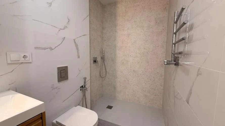 Apartment de 2 chambres à Torrevieja, Espagne No. 1962 № 10