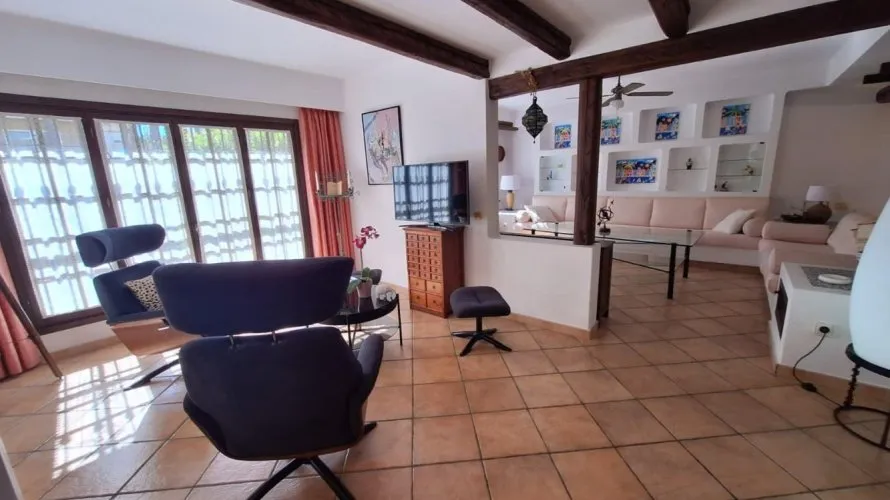 Apartment de 2 chambres à Torrevieja, Espagne No. 1971 № 23
