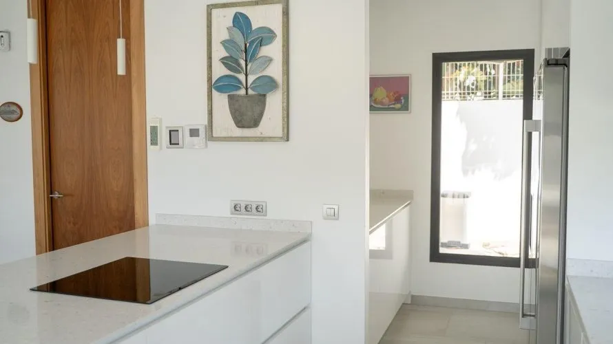 Villa de 4 chambres à Finestrat, Espagne No. 1984 № 11