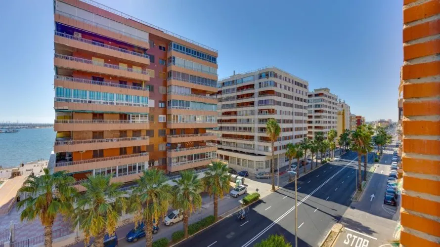 Apartment de 70m² à Torrevieja, Espagne No. 1940 № 9