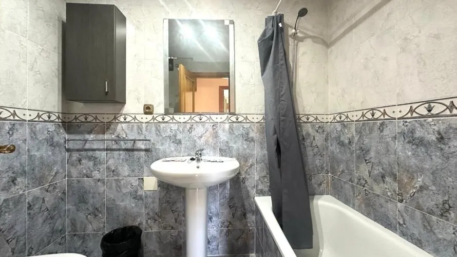 Квартира с 4 спальнями в Торревьеха, Испания №541 № 18