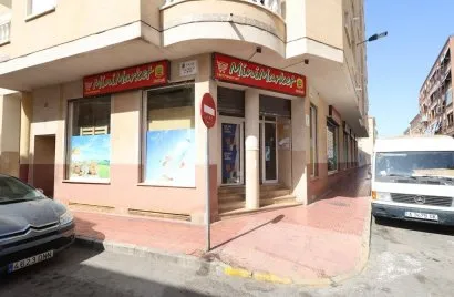 Коммерческая недвижимость 452м² в Торревьеха, Испания №543