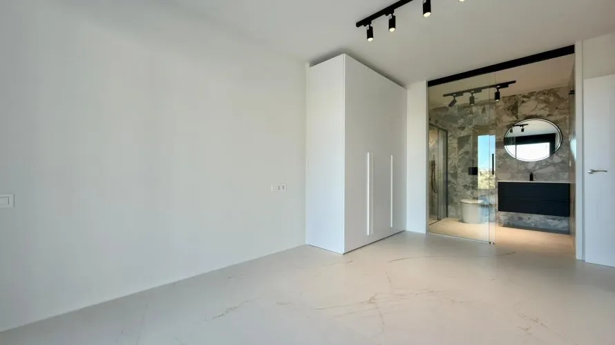 Квартира с 2 спальнями в Финестрат, Испания №663 № 15