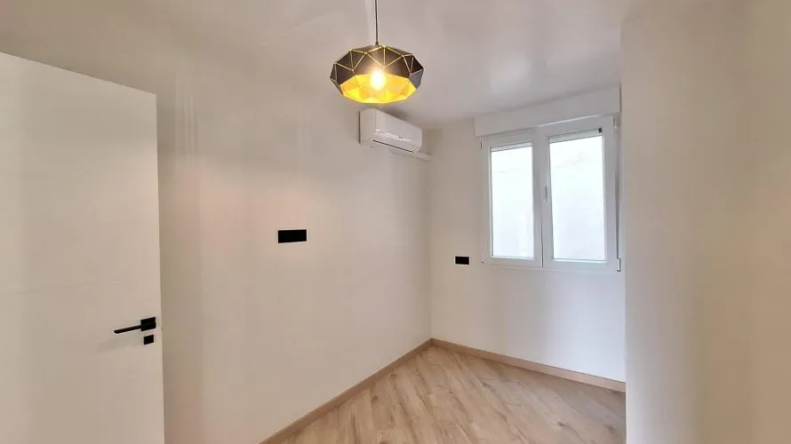 Квартира с 1 спальней в Торревьеха, Испания №697 № 11