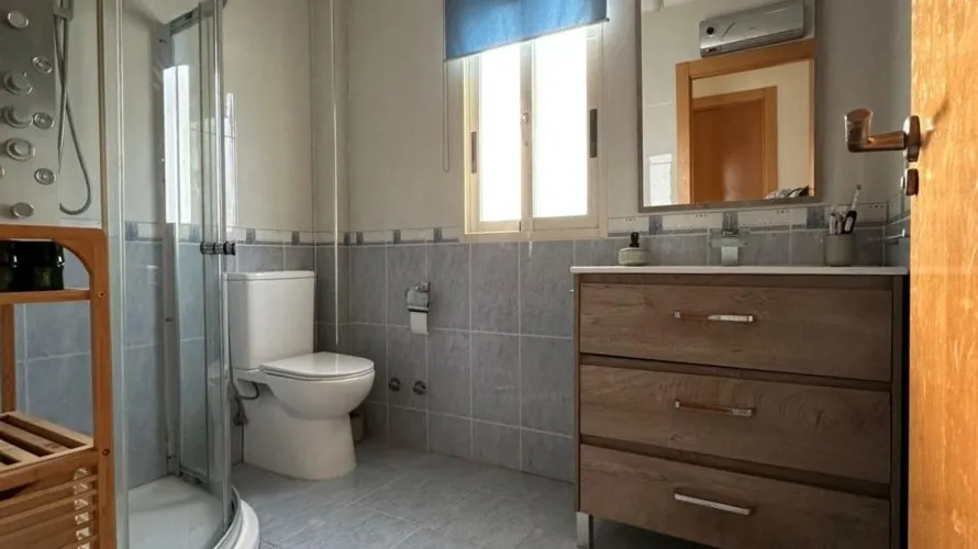 Квартира с 4 спальнями в Л'Альфас дель Пи, Испания №693 № 22