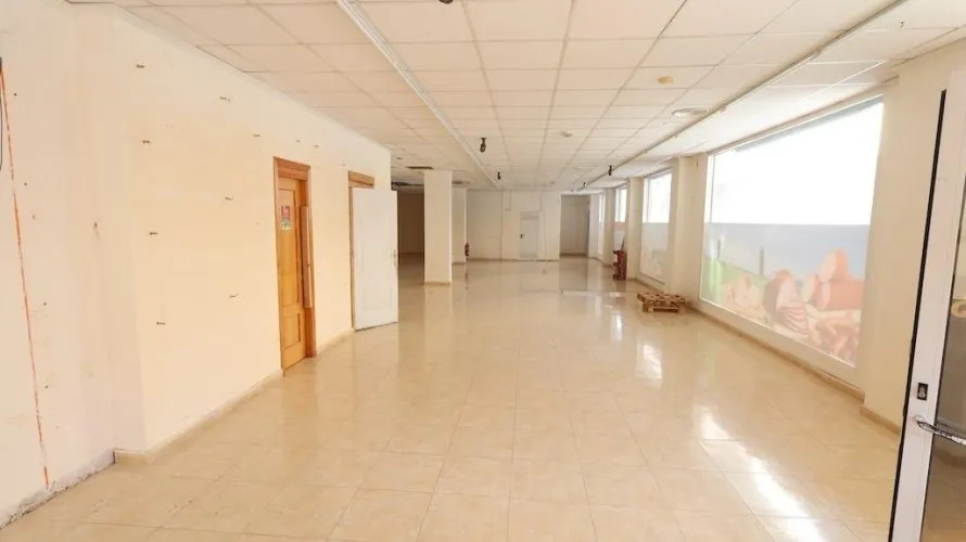 Коммерческая недвижимость 452м² в Торревьеха, Испания №543 № 1