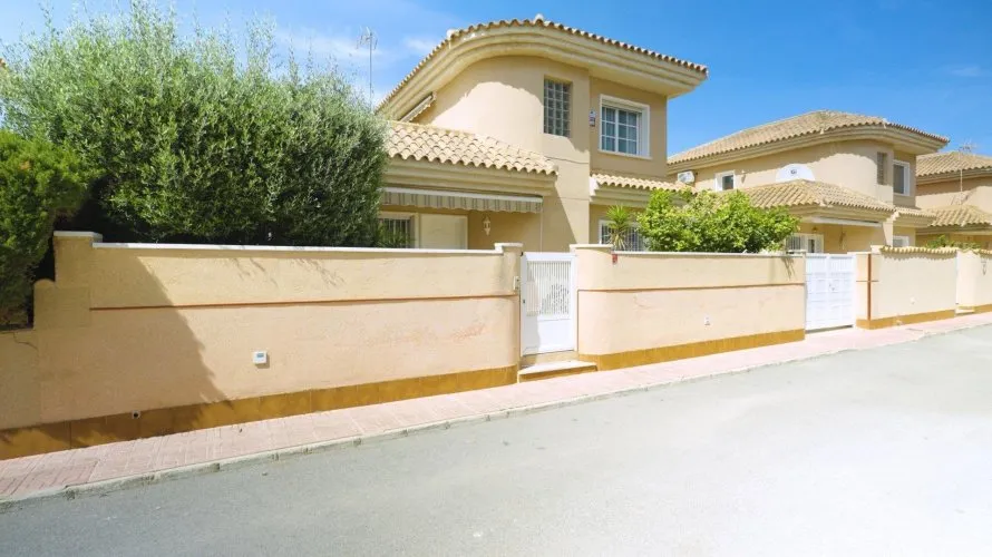 Вилла с 3 спальнями в Торревьеха, Испания №180 № 11