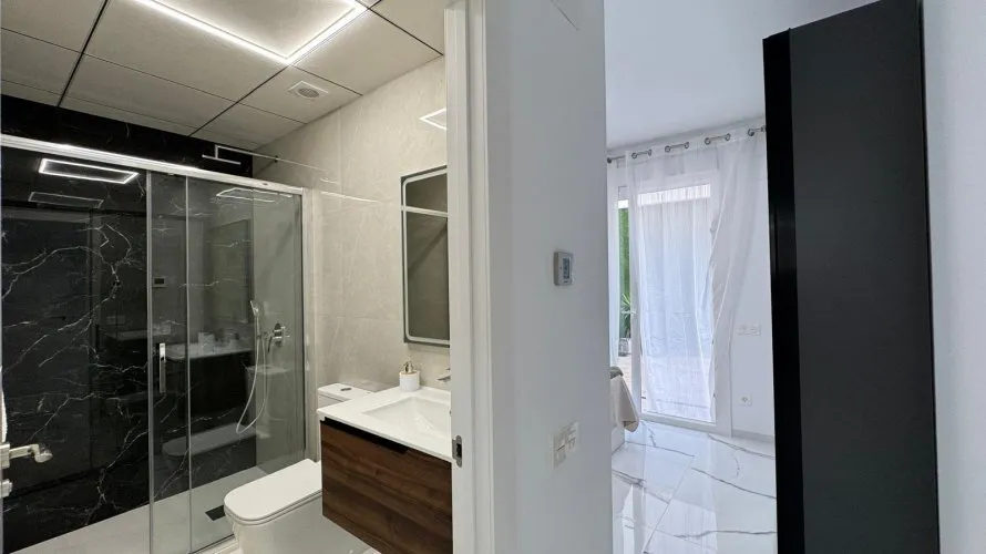 Квартира с 2 спальнями в Торревьеха, Испания №1270 № 25