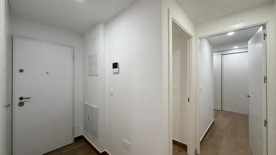 Квартира с 2 спальнями в Торревьеха, Испания №1370 № 1