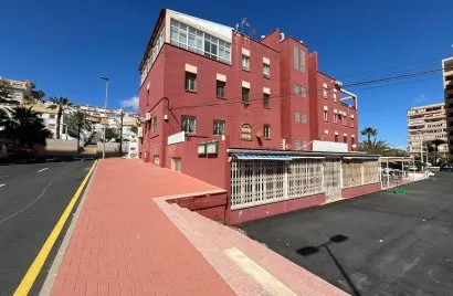 Коммерческая недвижимость 300м² в Торревьеха, Испания №1378