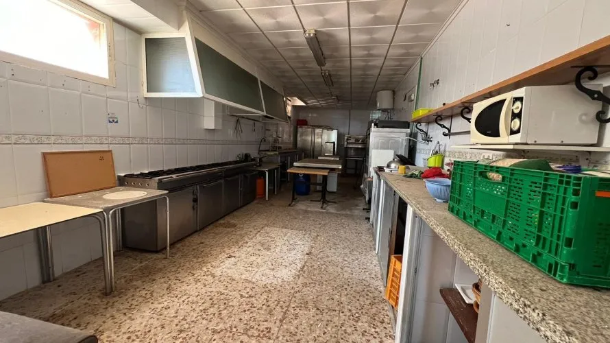 Коммерческая недвижимость 300м² в Торревьеха, Испания №1378 № 4